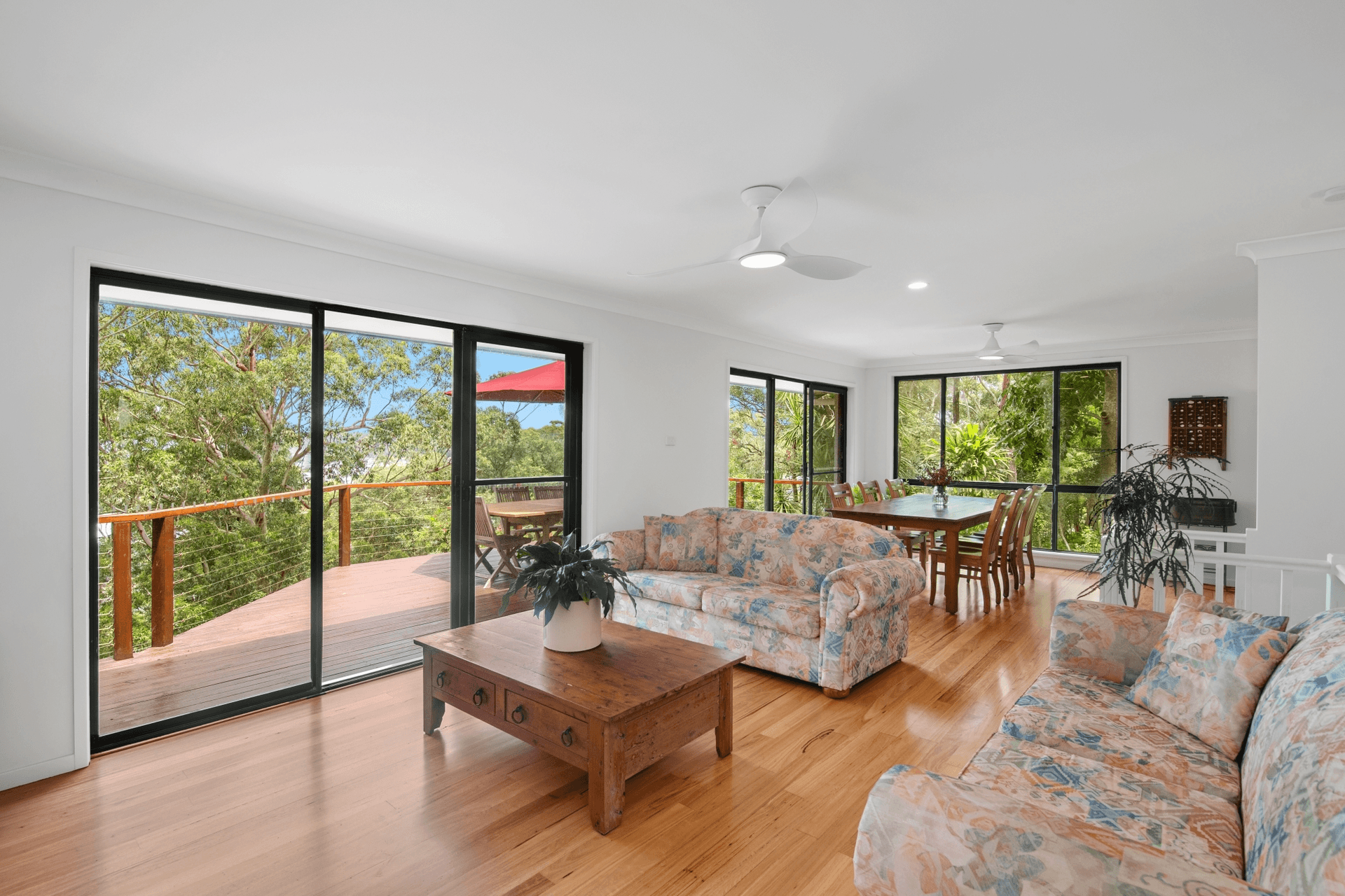 14 Easter Parade, North Avoca, NSW 2260