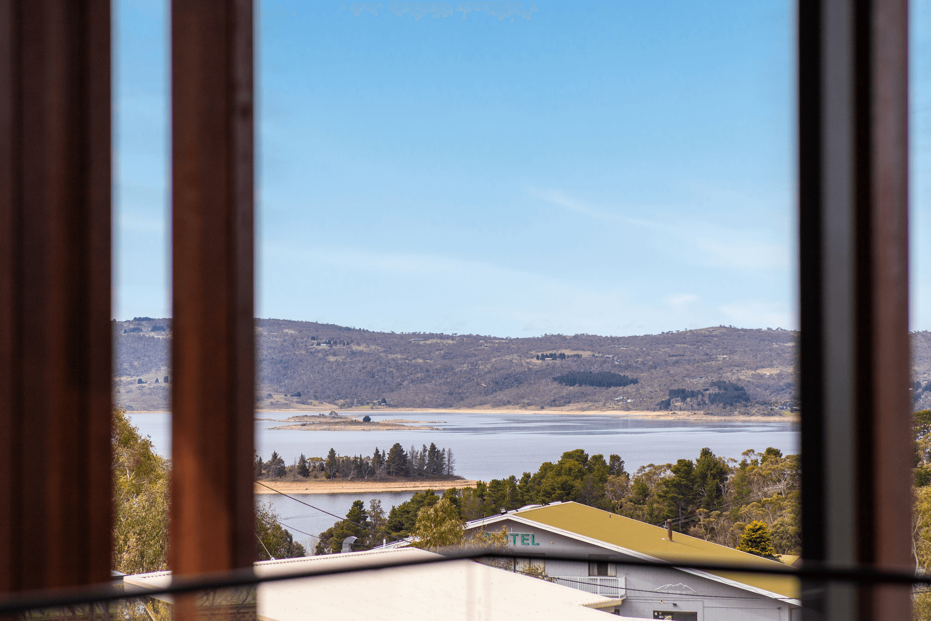 1/10B Nettin Circuit, Jindabyne, NSW 2627