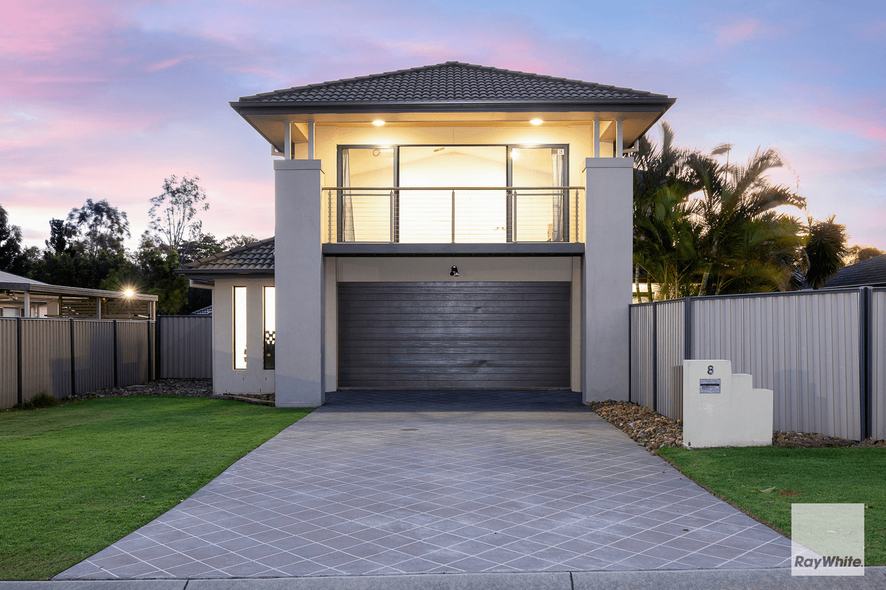 8 Lois Place, REDLAND BAY, QLD 4165