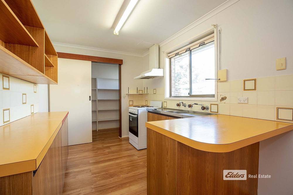 14 GILBERT Drive, NARACOORTE, SA 5271