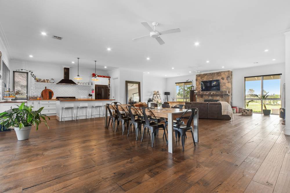 145 Craigs Lane, PEARCEDALE, VIC 3912