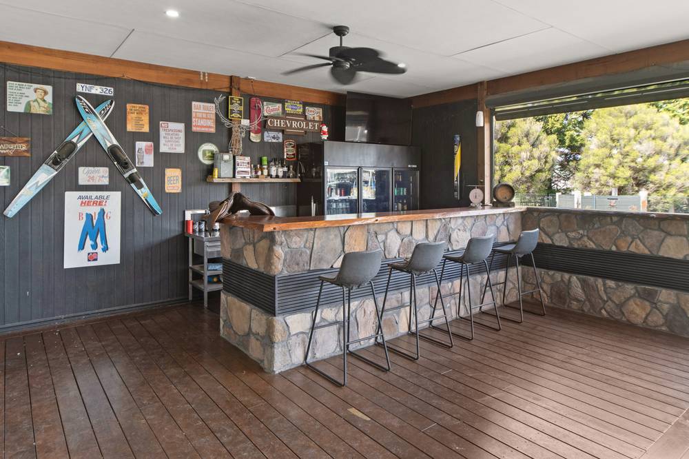 145 Craigs Lane, PEARCEDALE, VIC 3912