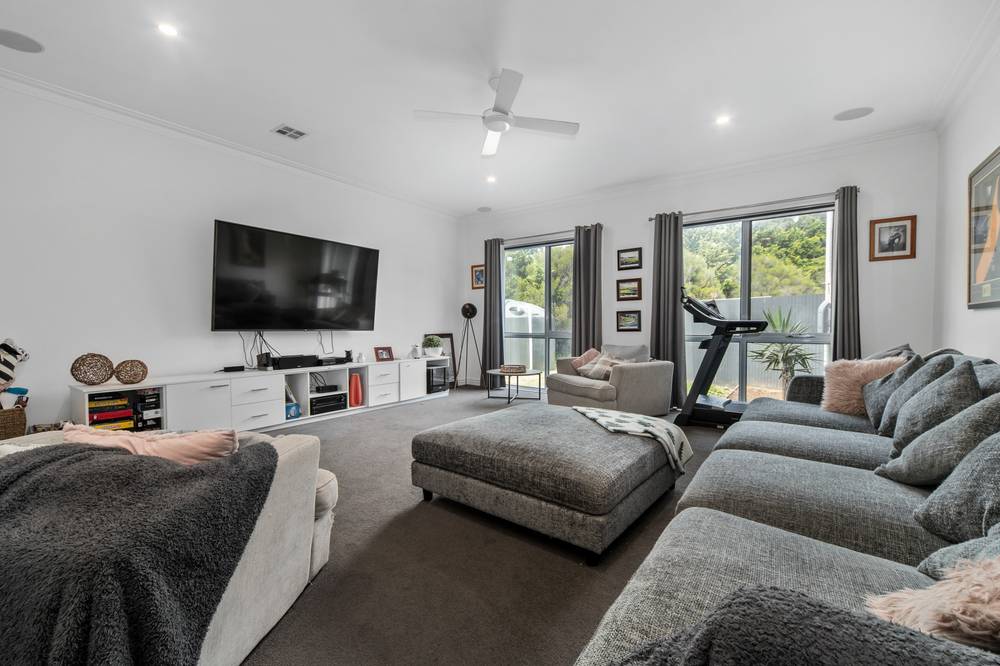 145 Craigs Lane, PEARCEDALE, VIC 3912