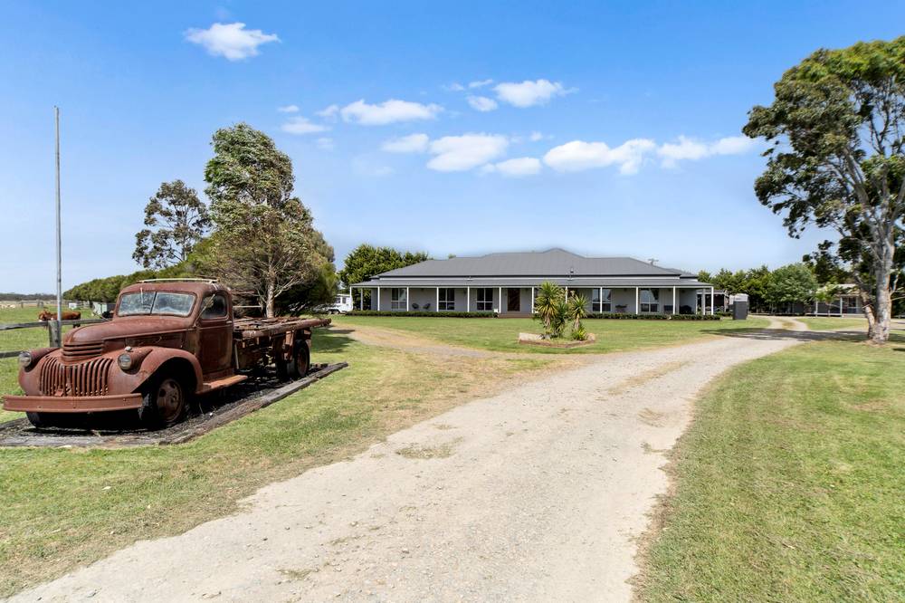 145 Craigs Lane, PEARCEDALE, VIC 3912