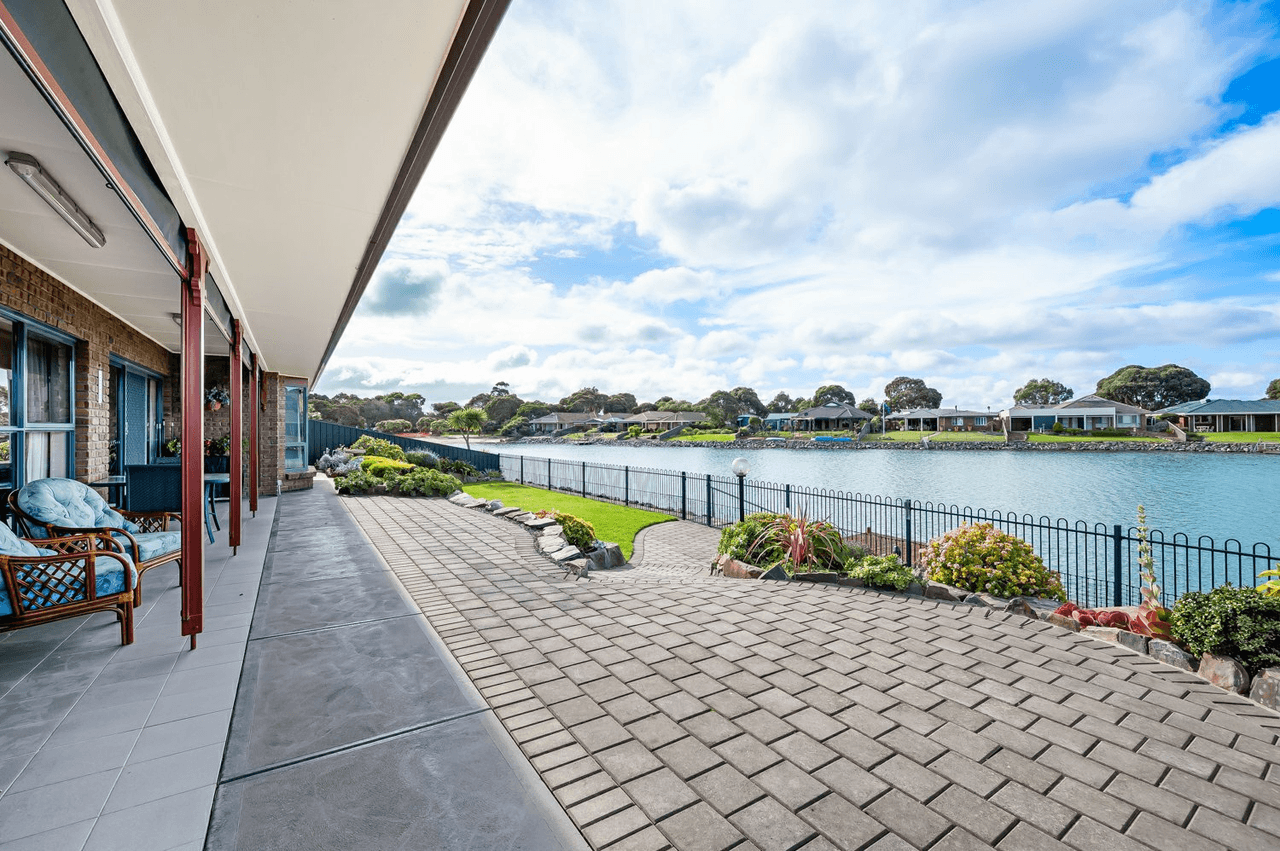 38 Clipper Court, ENCOUNTER BAY, SA 5211