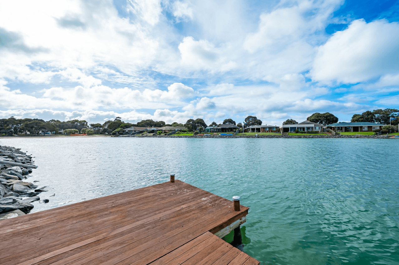 38 Clipper Court, ENCOUNTER BAY, SA 5211