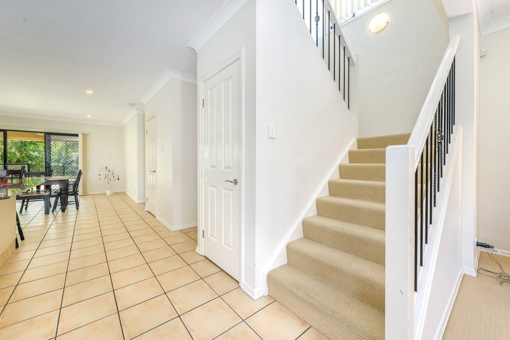 530 Oyster Cove Promenade, HELENSVALE, QLD 4212