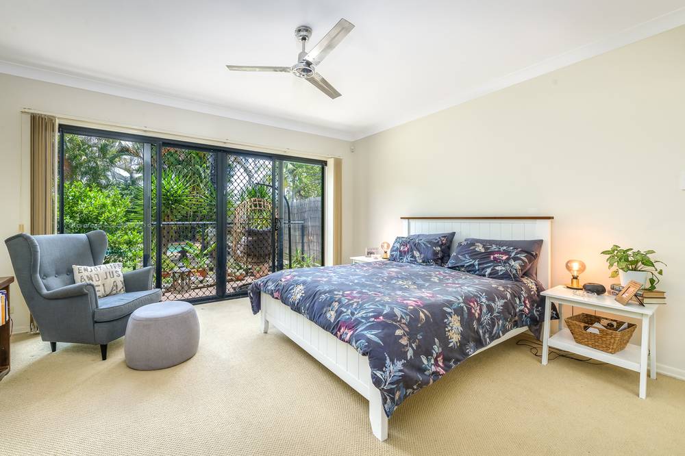 530 Oyster Cove Promenade, HELENSVALE, QLD 4212