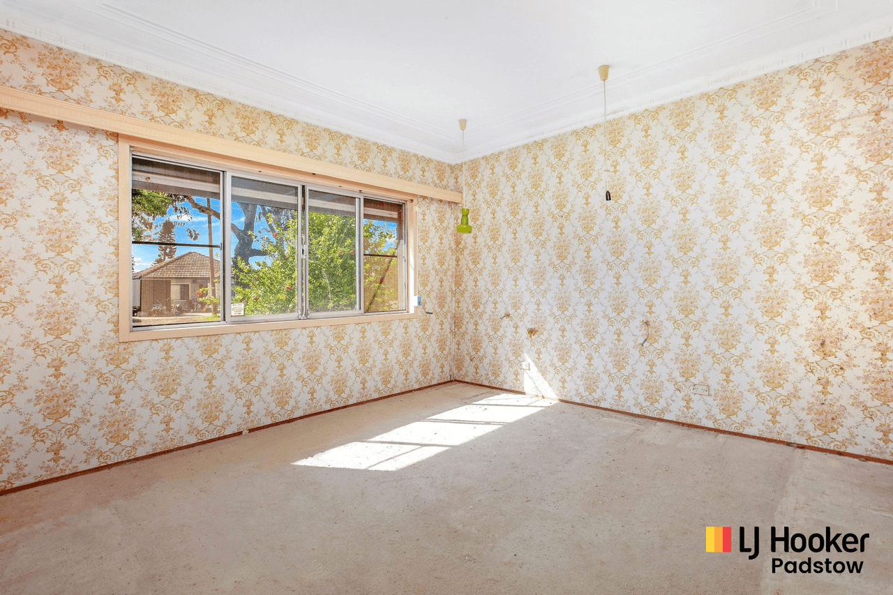 112 Ely Street, REVESBY, NSW 2212