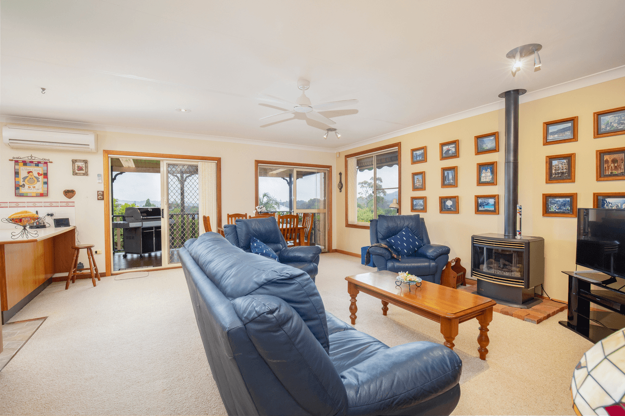 29 Ulverston Way, LAKELANDS, NSW 2282