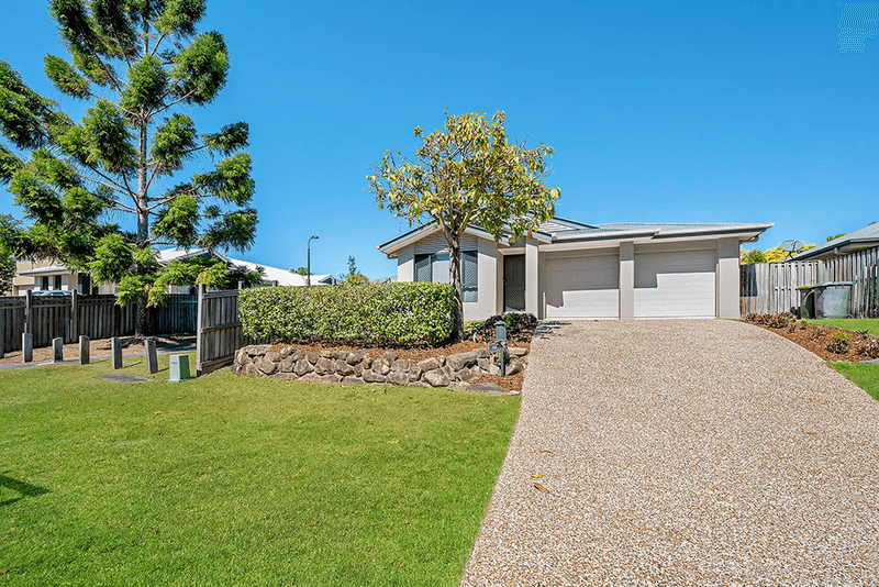 19 Carmarthen Circuit, Pacific Pines, QLD 4211