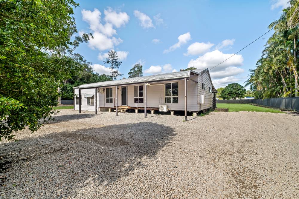8 Cabrera Crescent, Beerwah, QLD 4519