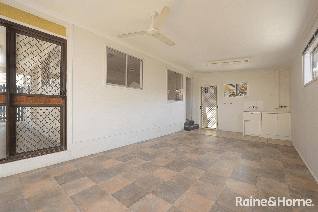 23 Wilson Street, NEW AUCKLAND, QLD 4680
