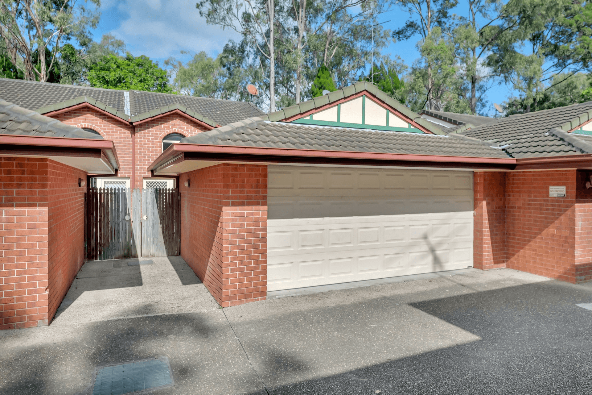 4/10 Mawson Street, Forest Lake, QLD 4078