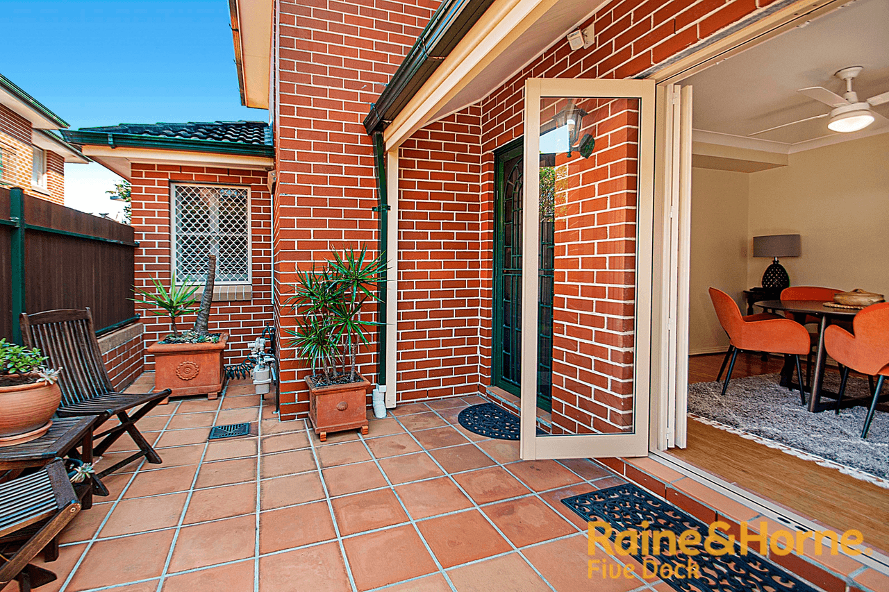 6/2 Barnstaple Lane, FIVE DOCK, NSW 2046