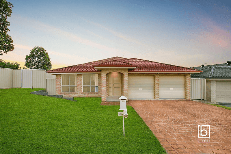 13a Greenhaven Circuit, WOONGARRAH, NSW 2259