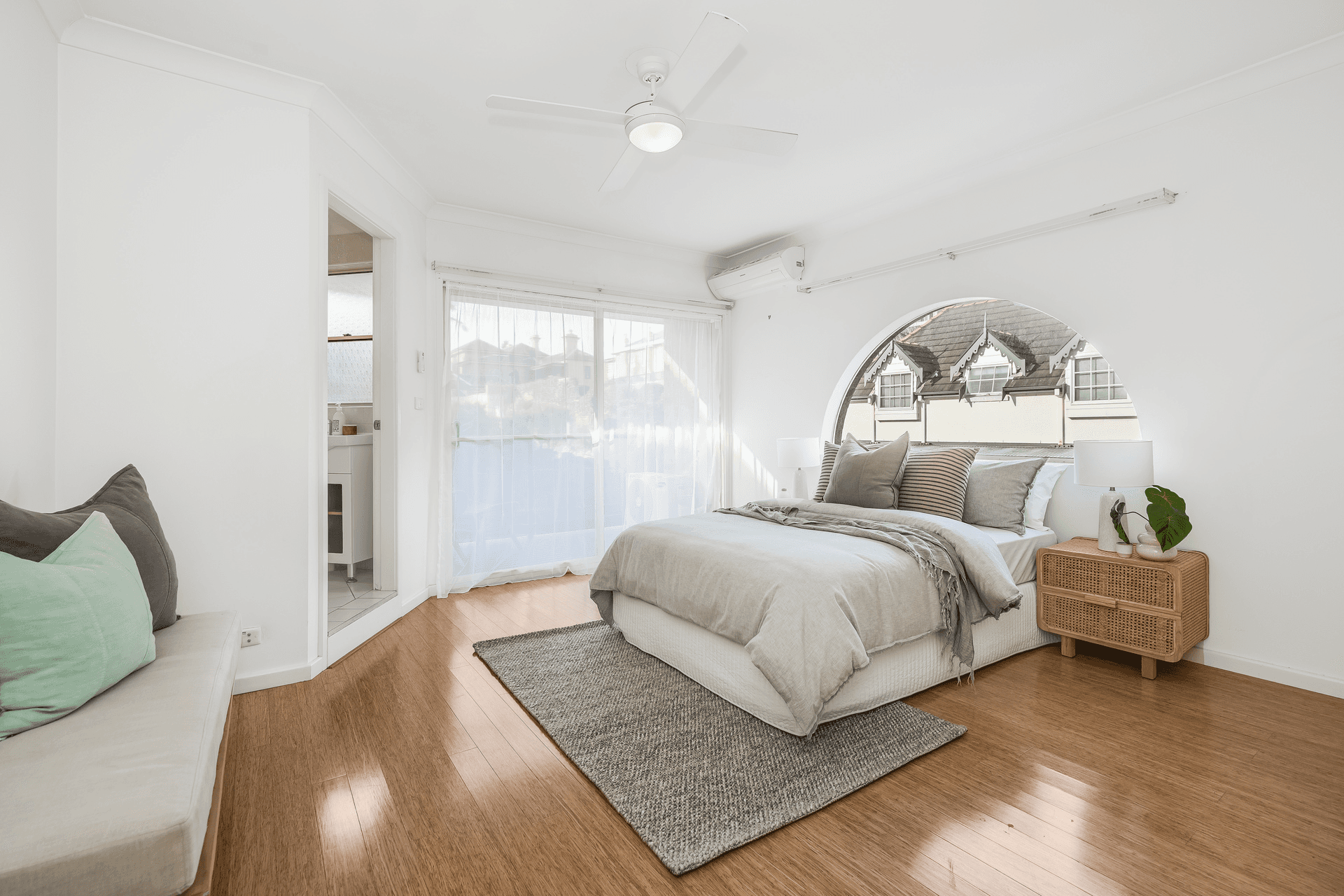 20/112 Tyrrell Street, The Hill, NSW 2300