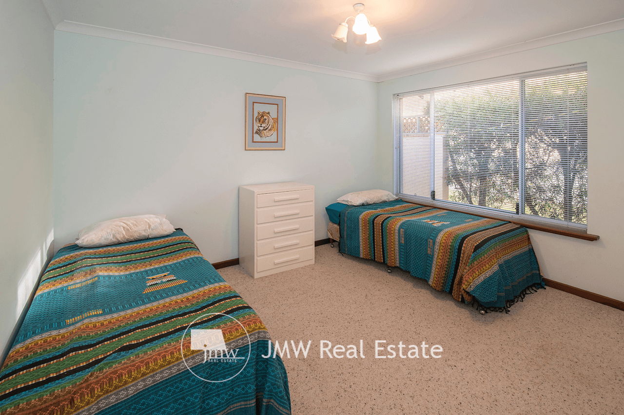 30 Geographe Bay Road, DUNSBOROUGH, WA 6281