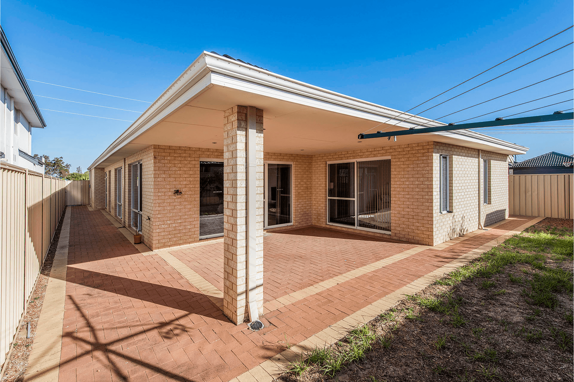 15 Korcula Boulevard, CANNING VALE, WA 6155