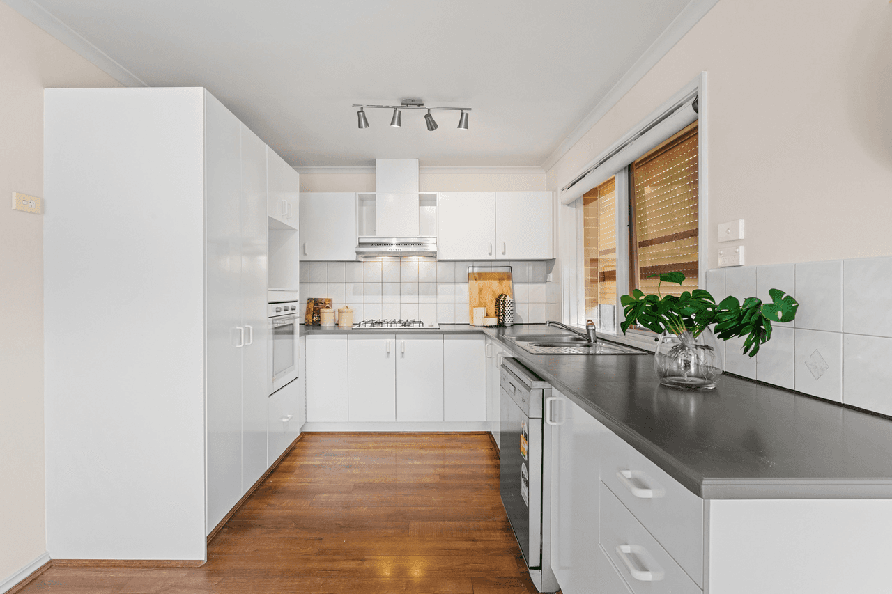 9/33 Mclntyre Street, BURWOOD, VIC 3125