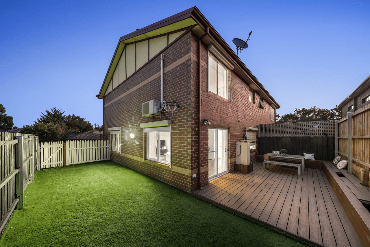 9/33 Mclntyre Street, BURWOOD, VIC 3125