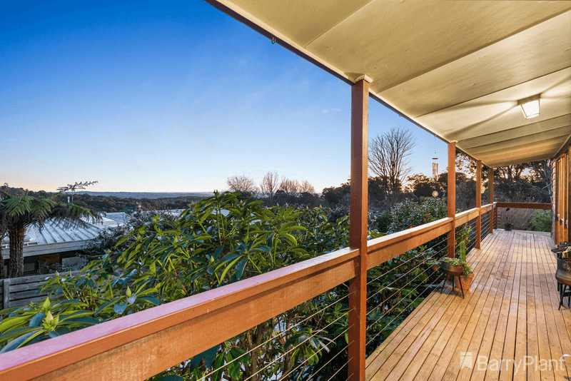 14 Bayview Road, Emerald, VIC 3782