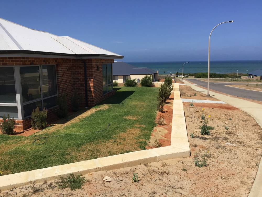1 Sunset Cove, DONGARA, WA 6525