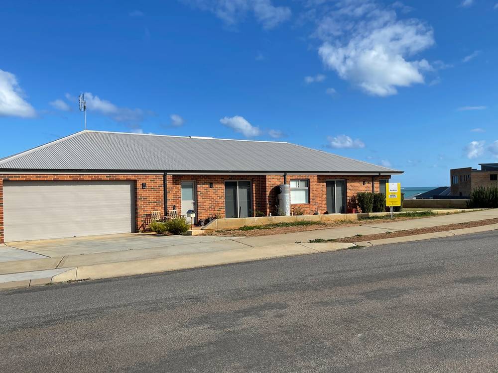 1 Sunset Cove, DONGARA, WA 6525