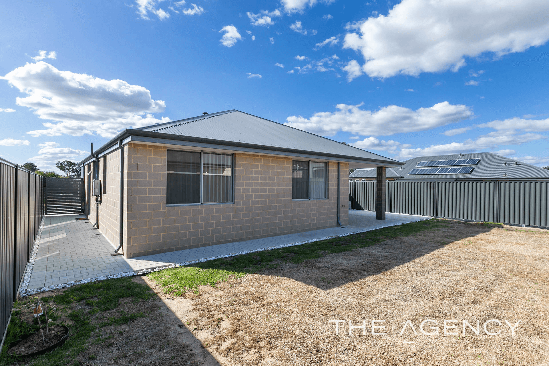 26 Hollingworth Drive, Aveley, WA 6069