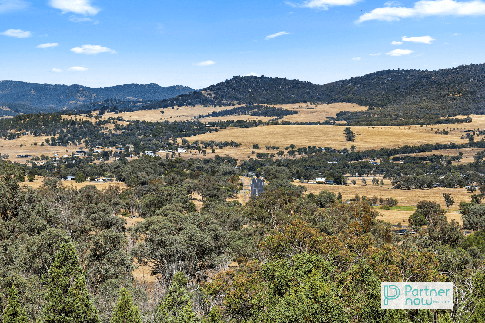 "Pine Villa" New England Highway, MOONBI, NSW 2353