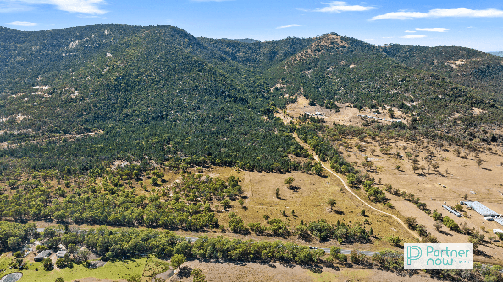 "Pine Villa" New England Highway, MOONBI, NSW 2353