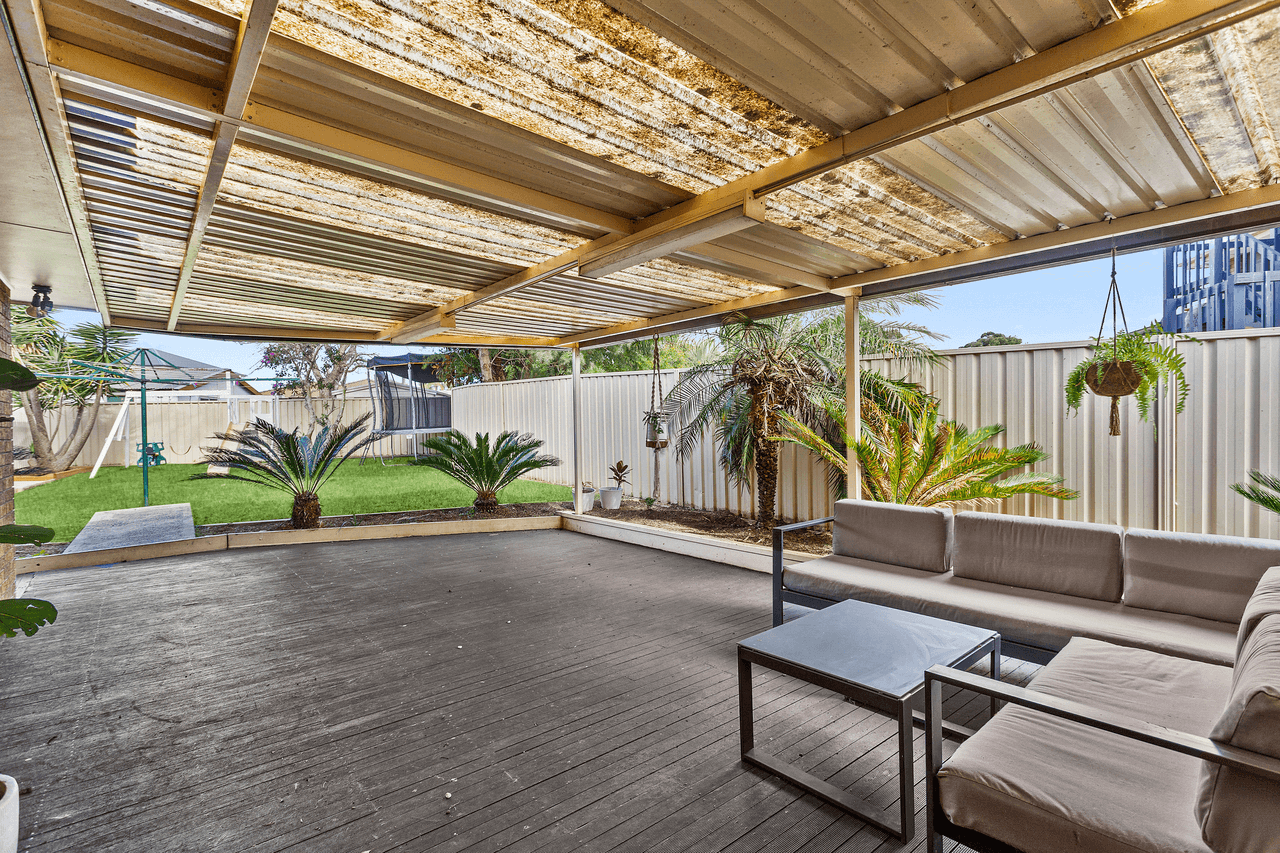 6 Fraser Crescent, ALBION PARK, NSW 2527