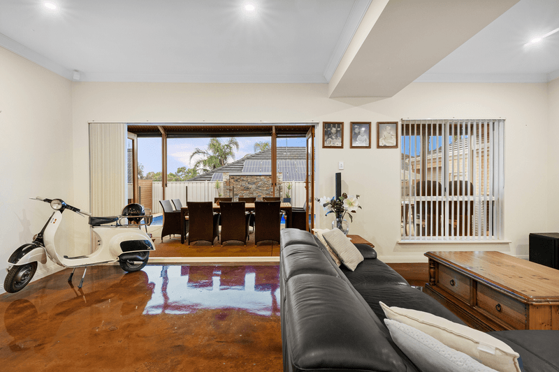 2 Tim Place, ATHELSTONE, SA 5076