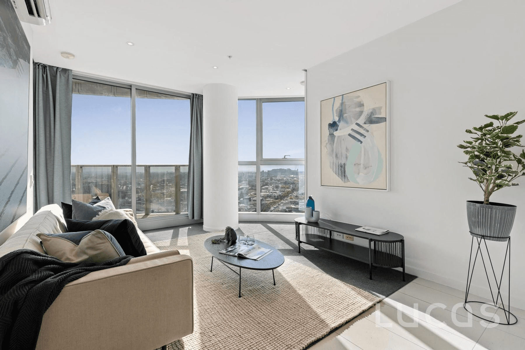 2402/241 Harbour Esplanade, Docklands, VIC 3008