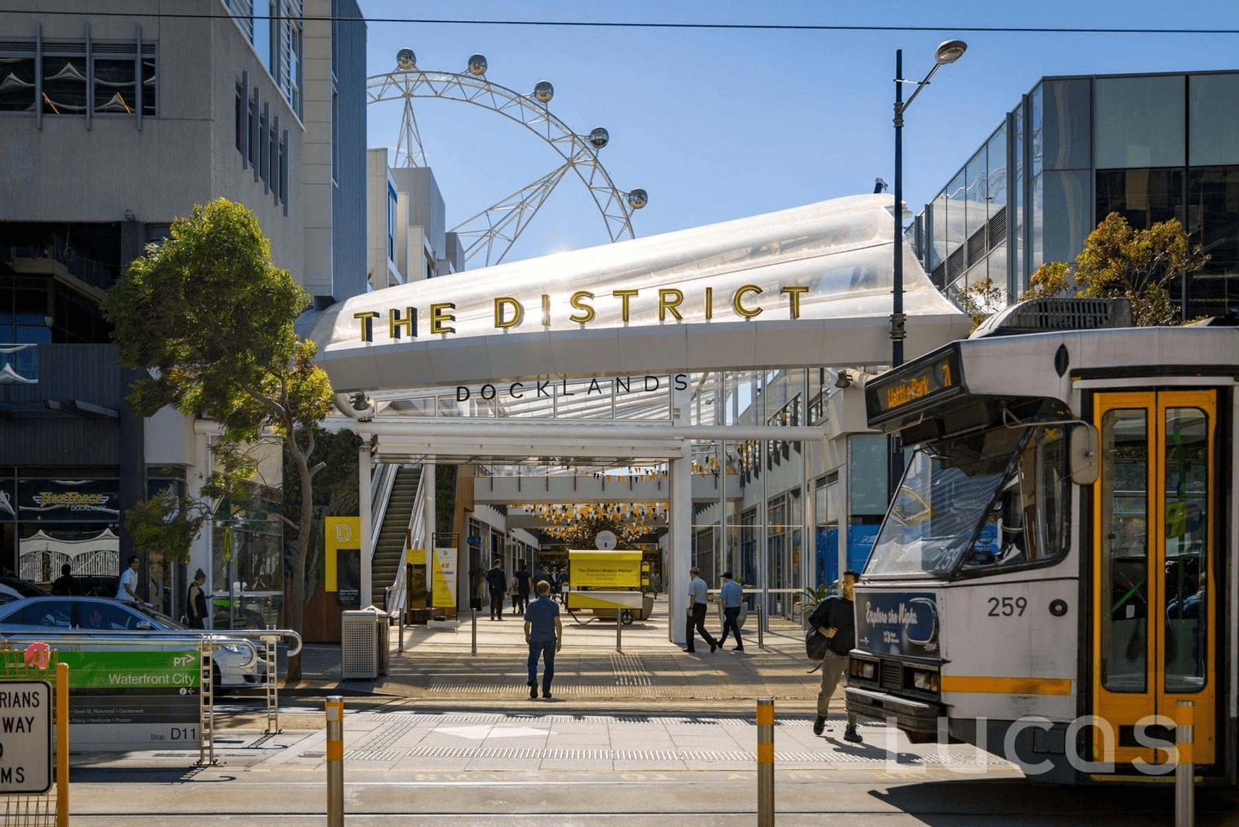 2402/241 Harbour Esplanade, Docklands, VIC 3008