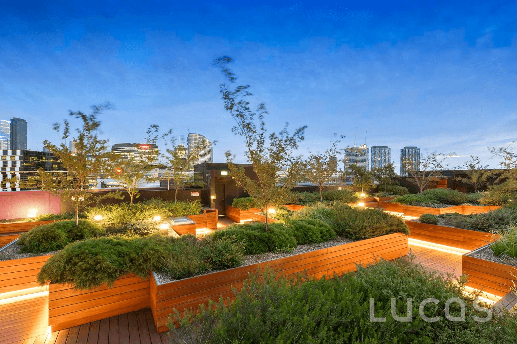 2402/241 Harbour Esplanade, Docklands, VIC 3008