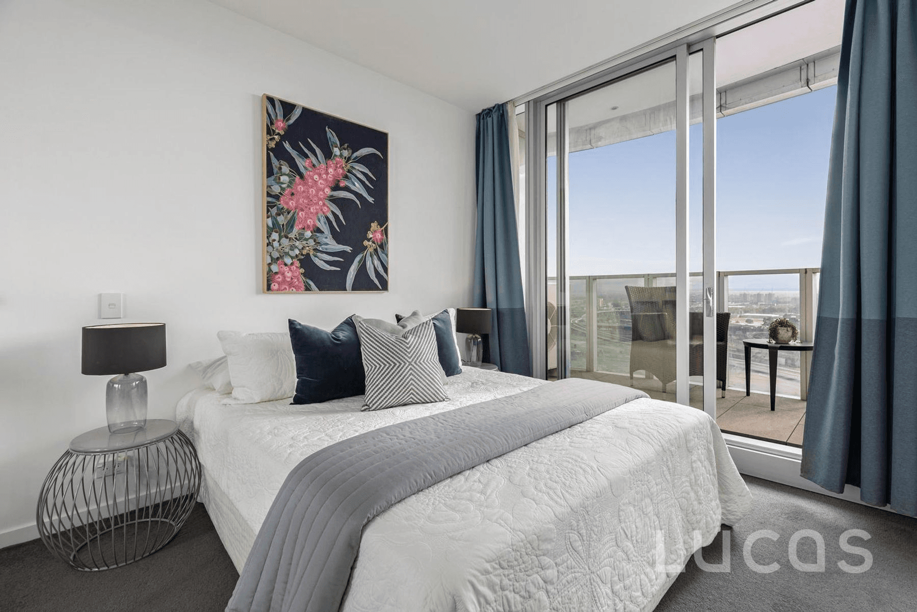 2402/241 Harbour Esplanade, Docklands, VIC 3008