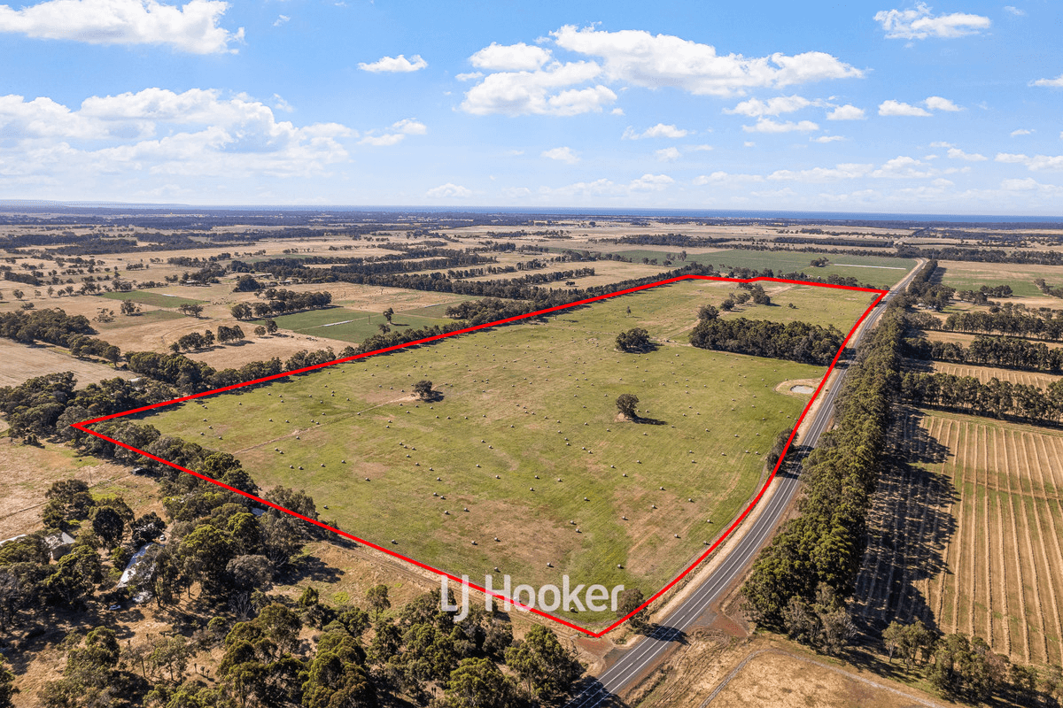 790 Vasse Highway, YOONGARILLUP, WA 6280