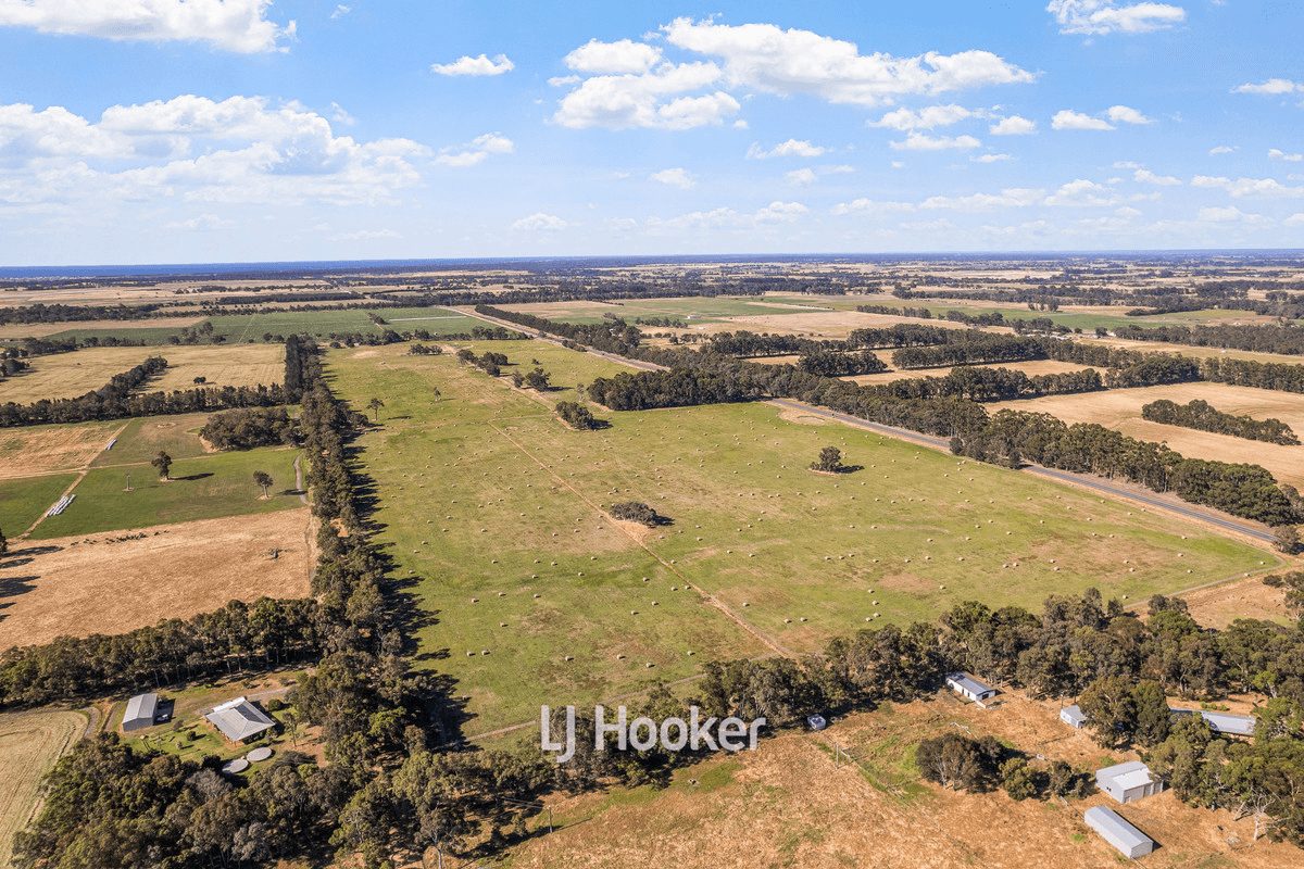 790 Vasse Highway, YOONGARILLUP, WA 6280