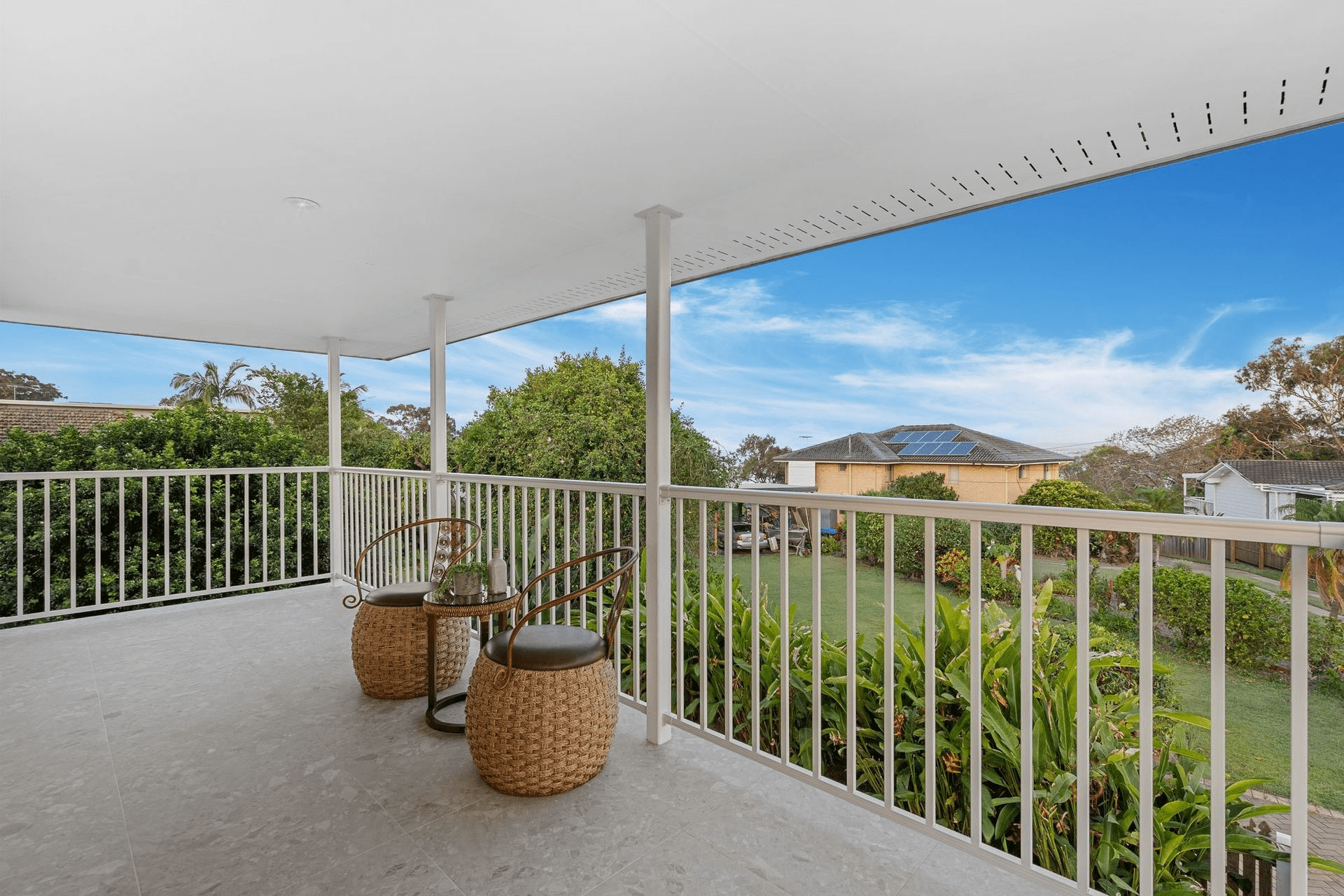 8 Charlotte Court, Ormiston, QLD 4160