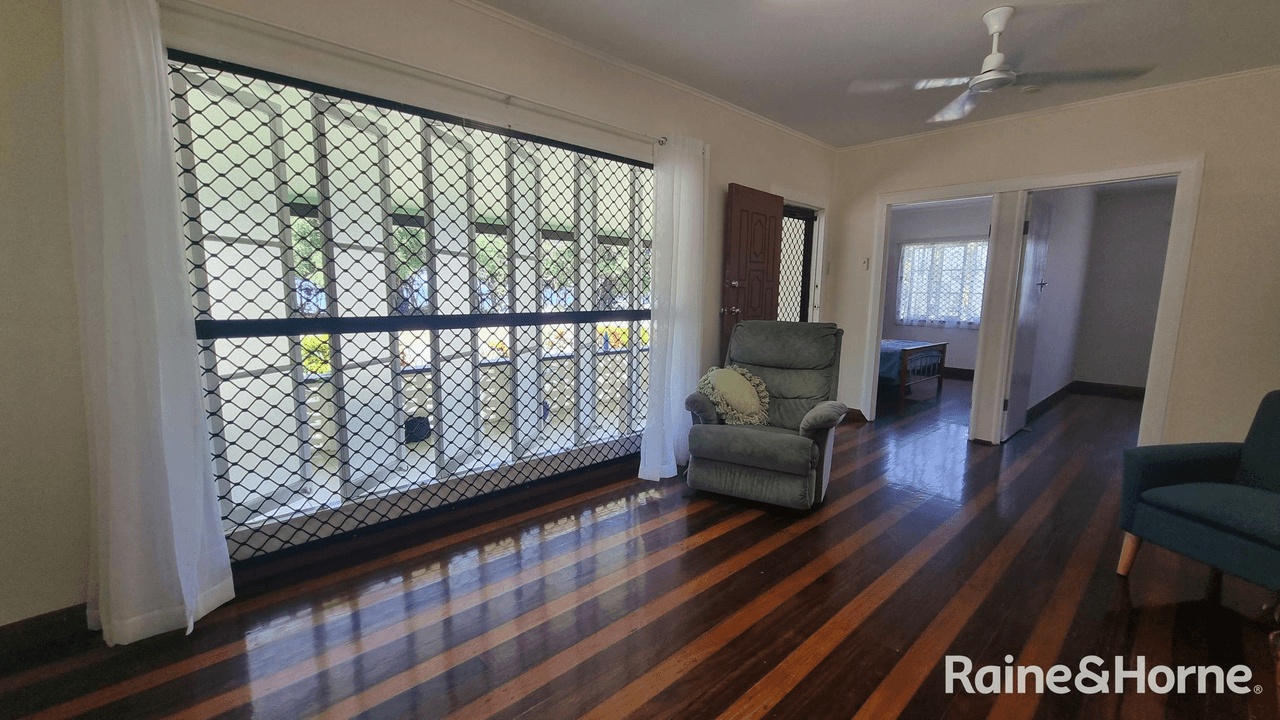 36 Marine Parade, NEWELL, QLD 4873