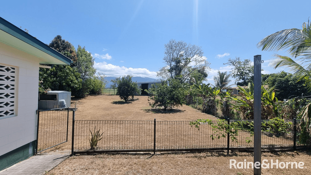 36 Marine Parade, NEWELL, QLD 4873