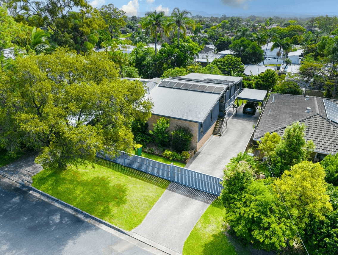 15 Larwon Terrace, Southport, QLD 4215