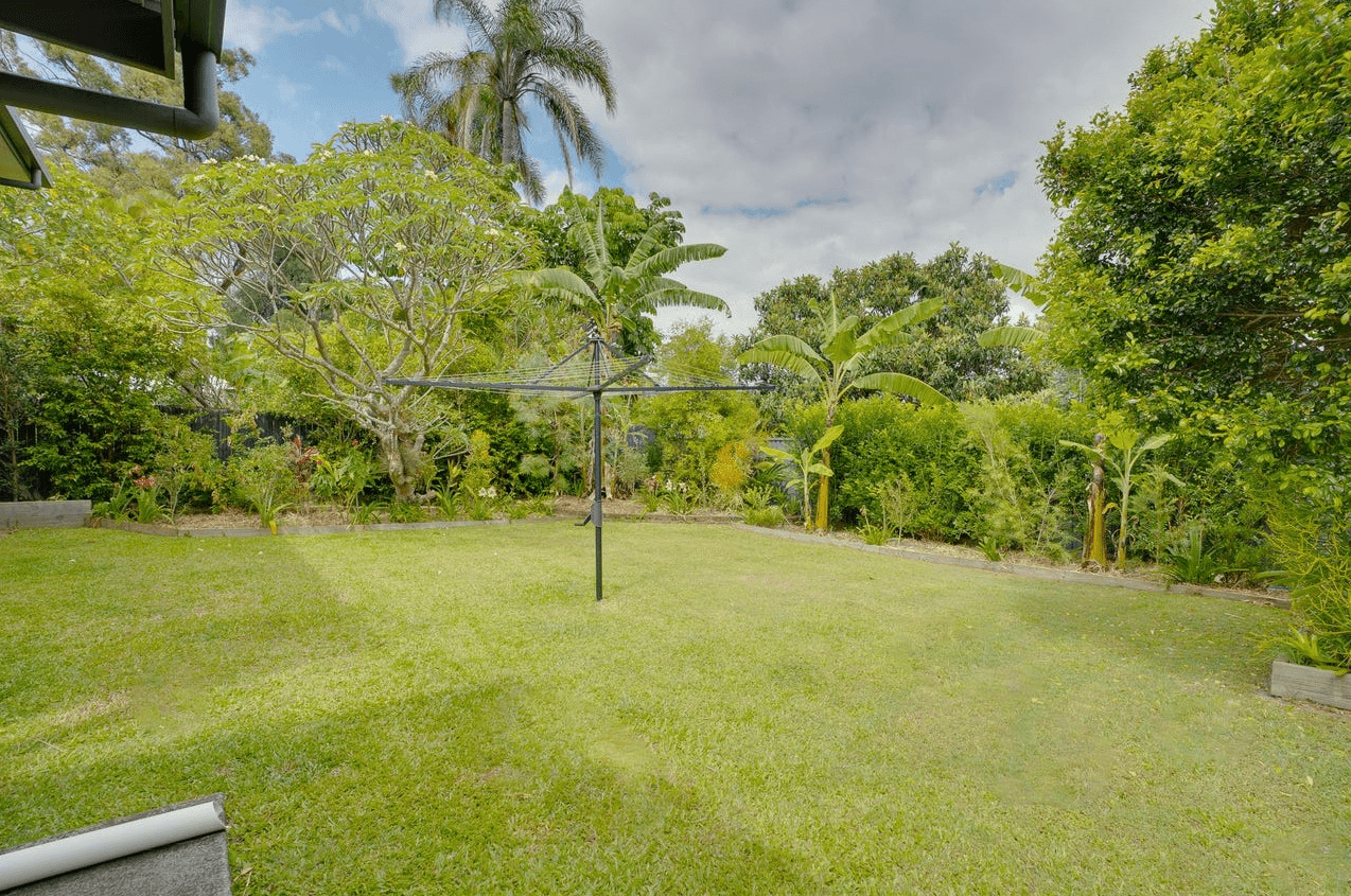 15 Larwon Terrace, Southport, QLD 4215