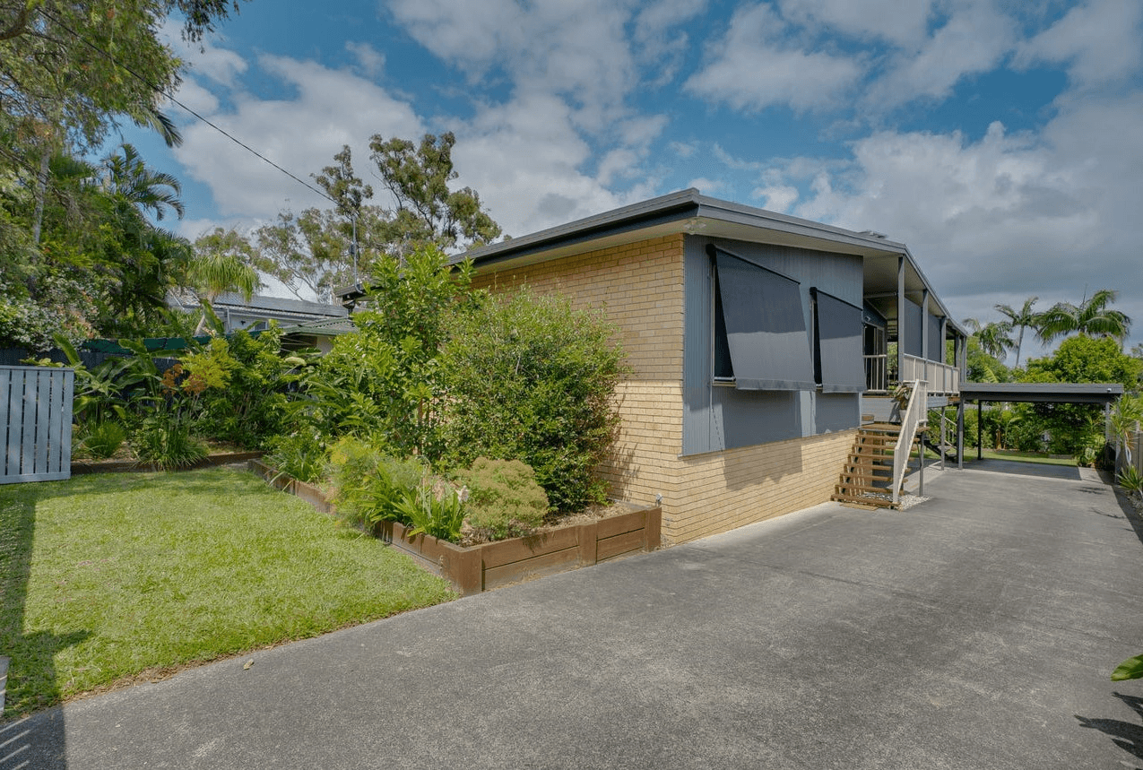 15 Larwon Terrace, Southport, QLD 4215