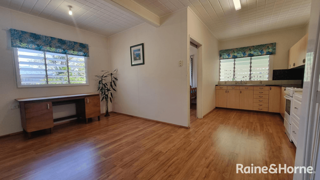 36 Marine Parade, NEWELL, QLD 4873