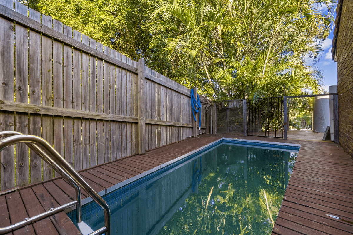 17 Marlene Court, HIGHLAND PARK, QLD 4211