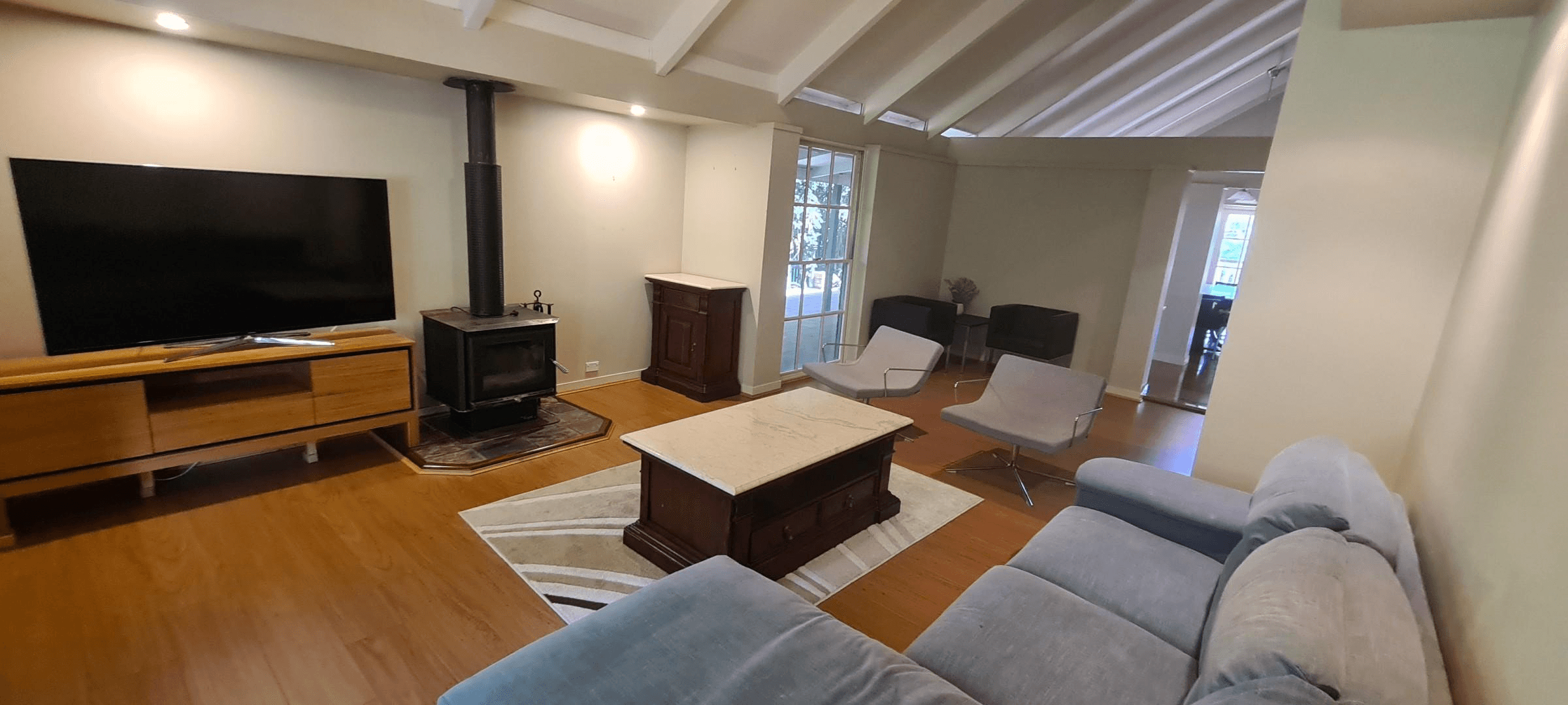 10 Marston Av., Indooroopilly, qld 4068