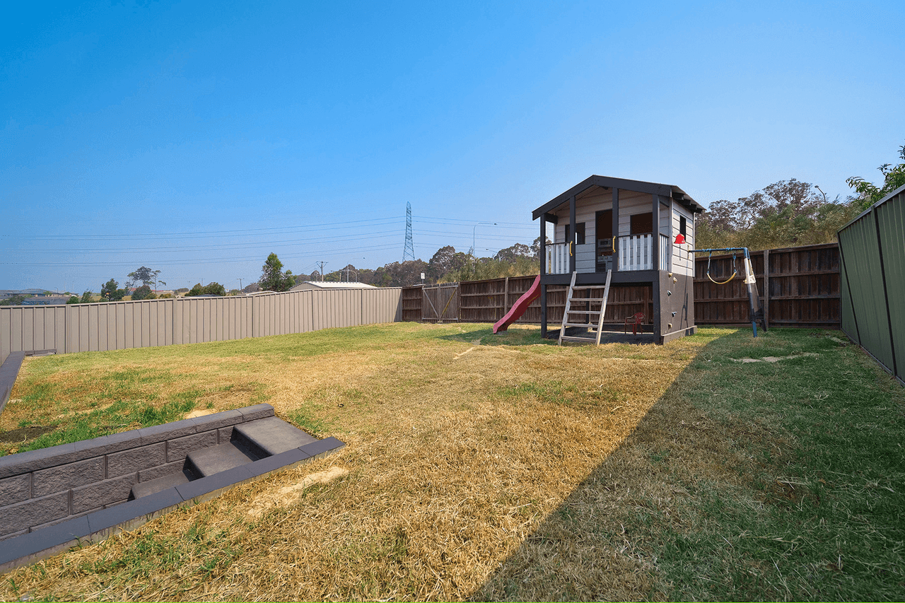 29 Craighill Crescent, Cameron Park, NSW 2285