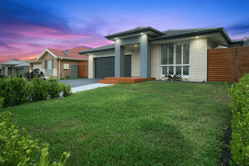 29 Craighill Crescent, Cameron Park, NSW 2285